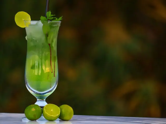 Justalittlebite drink recipe